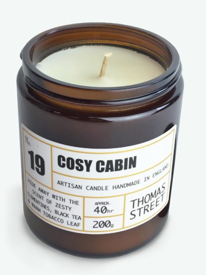 Cosy cabin candle