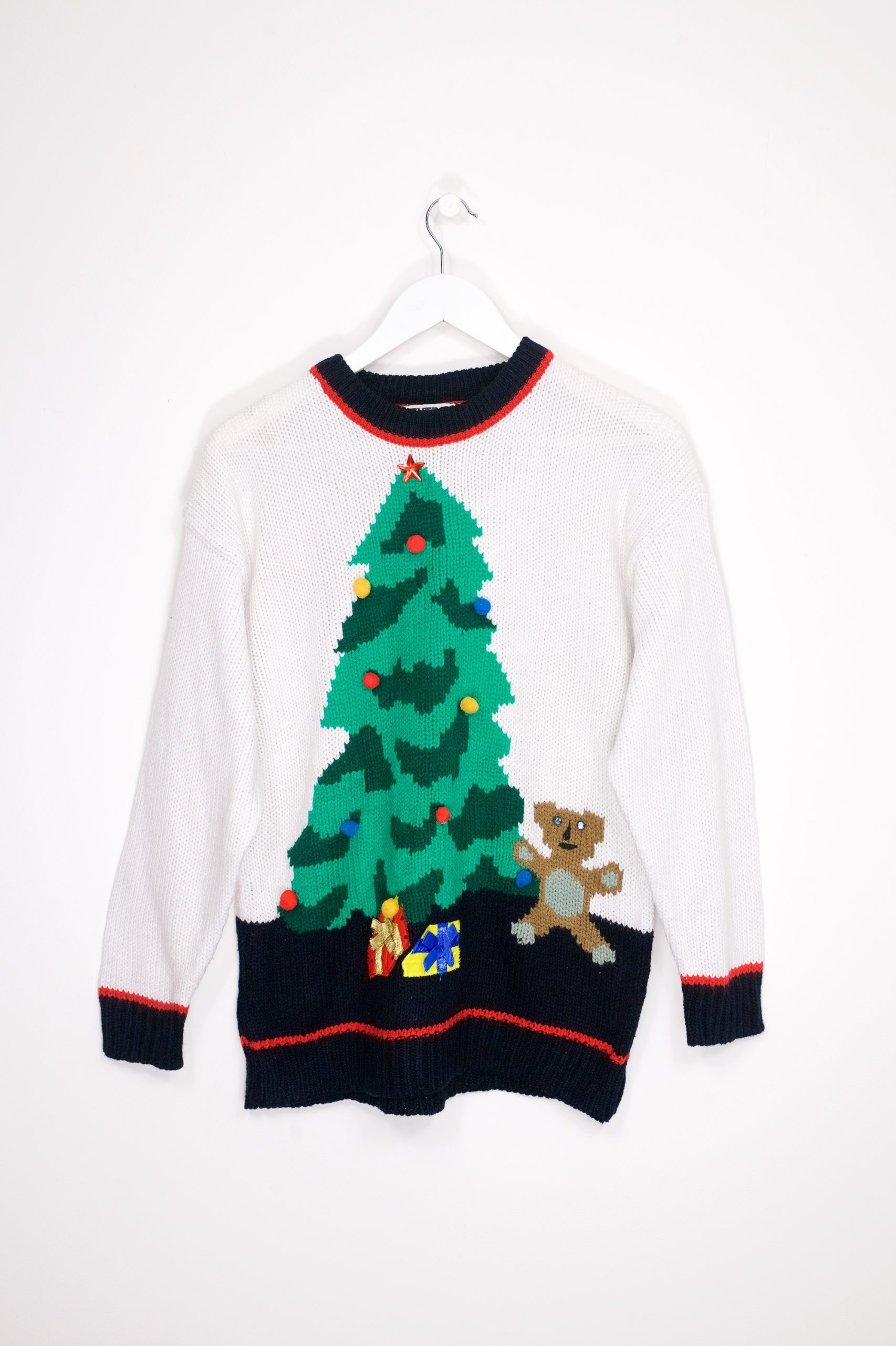 Tree & Teddy Christmas Jumper | Save the Children Shop