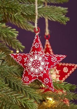 Iron Hand Painted Red Star Decoration