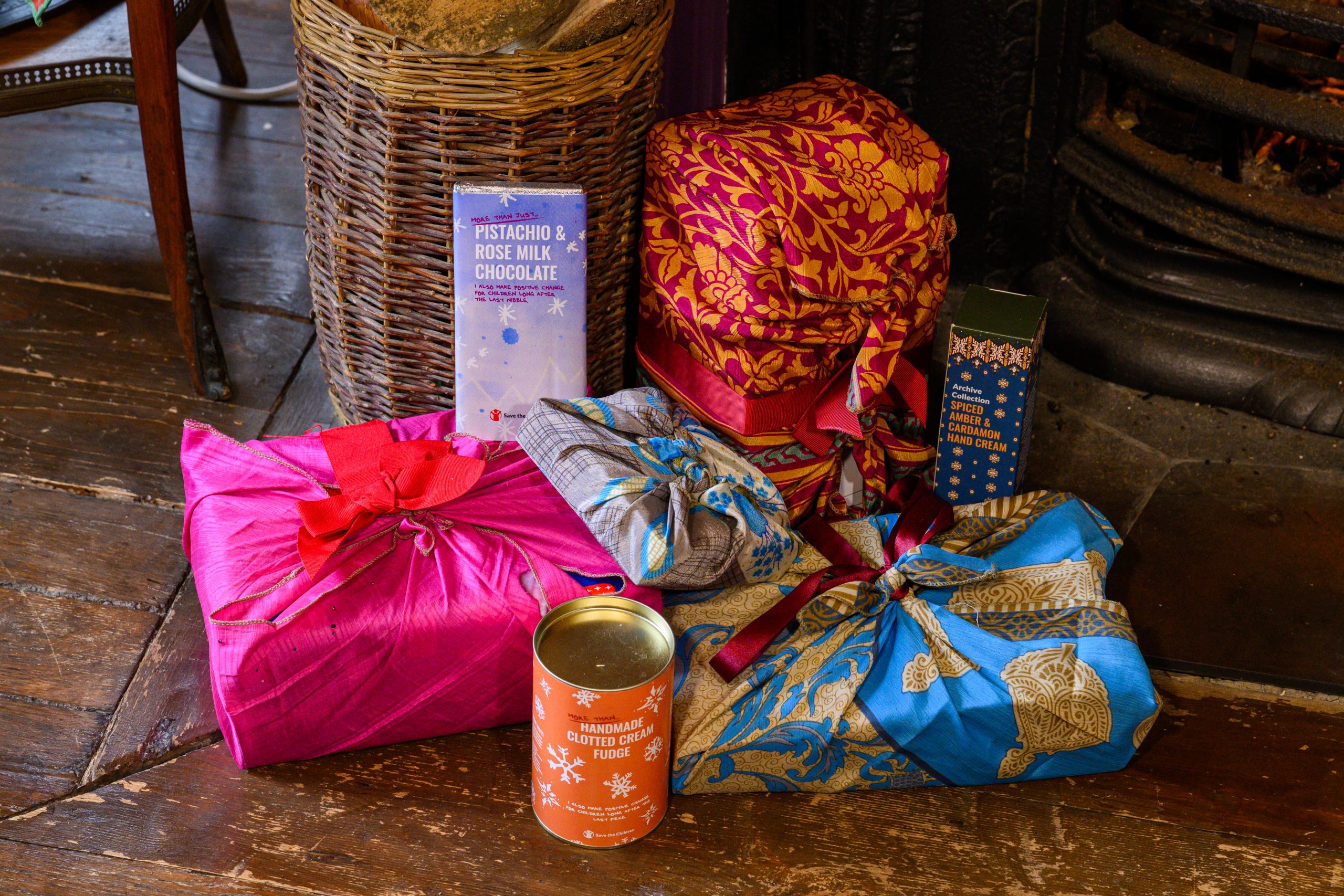 Recycled Sari Gift Wrap Set